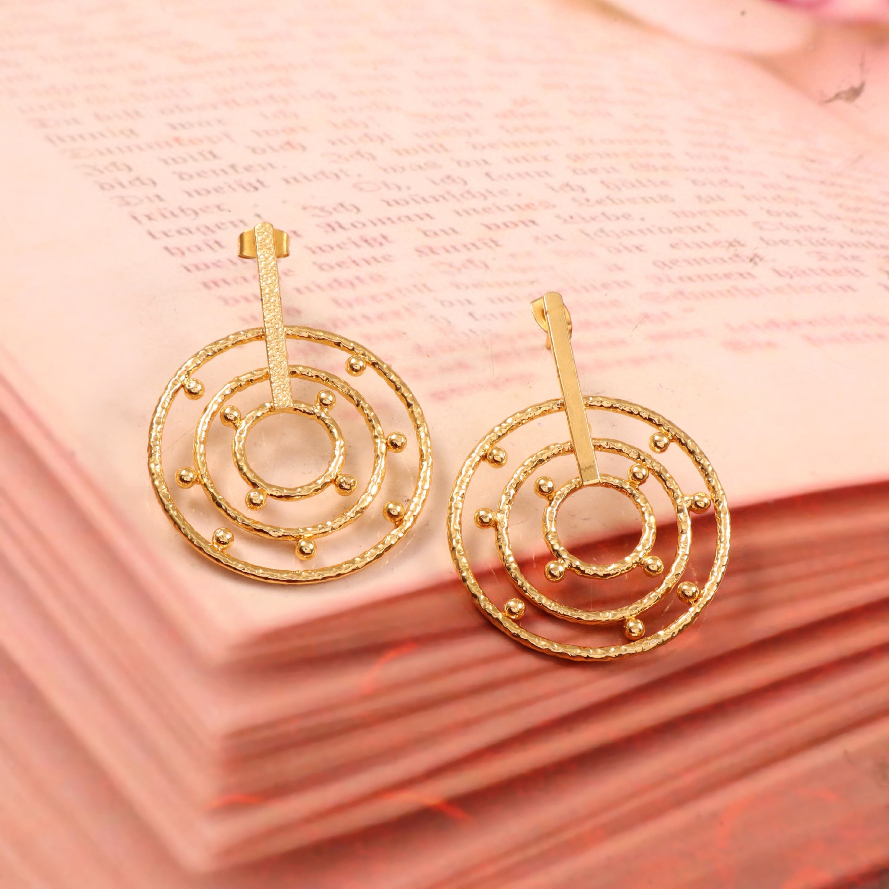 Gold Geometric Circle Drop Earrings