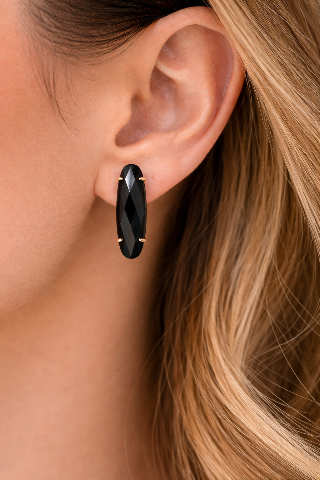 Black Oval Crystal Stud Earrings