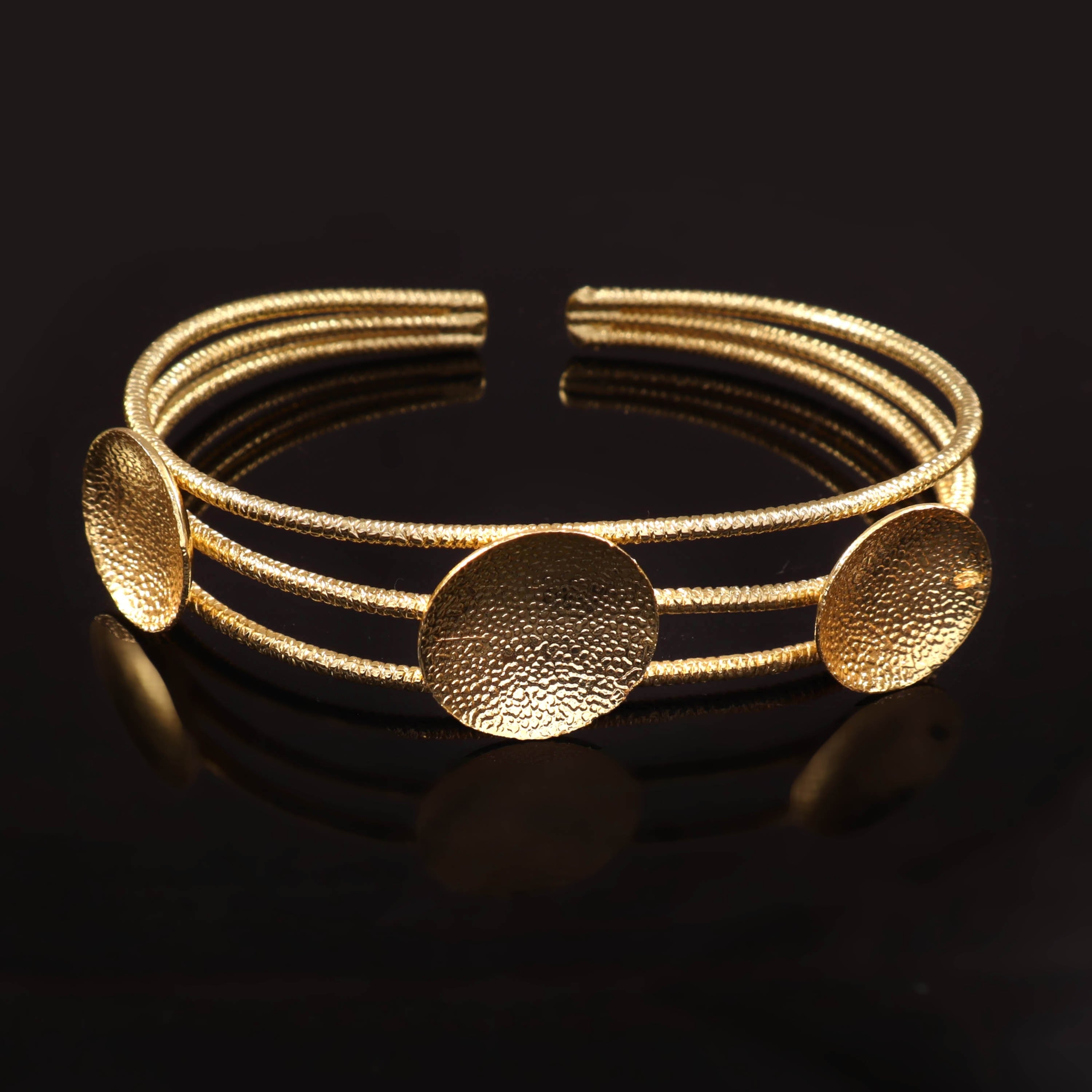 Elegant Hammered Disc Gold Cuff Bracelet
