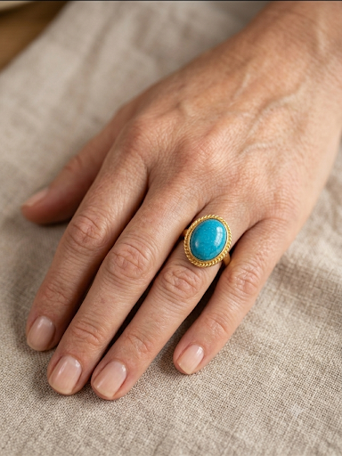 Natural Turquoise Ring in Gold