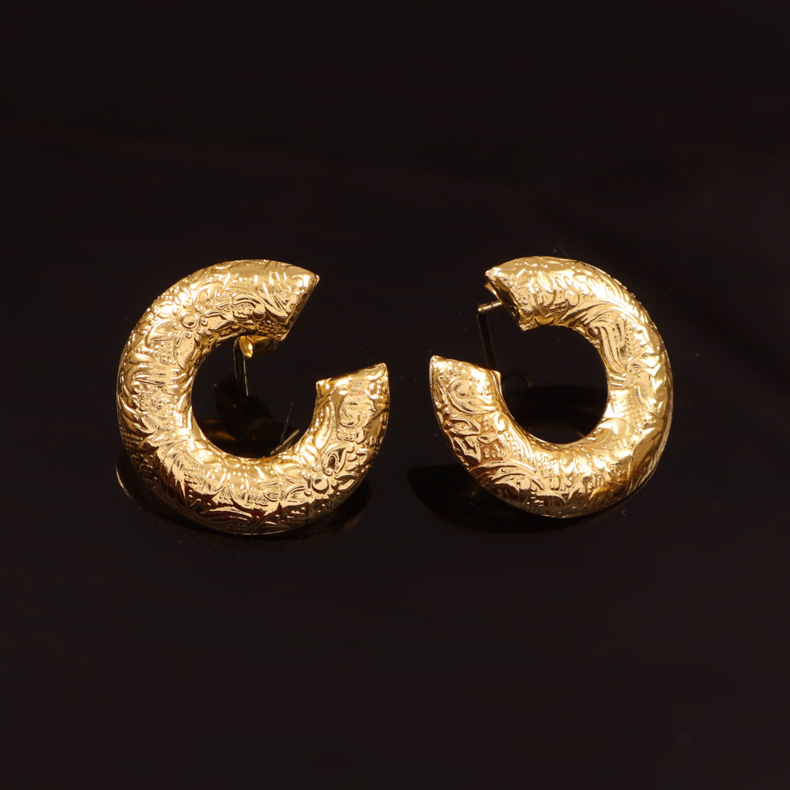 Elegant Textured Gold Crescent Stud Earrings