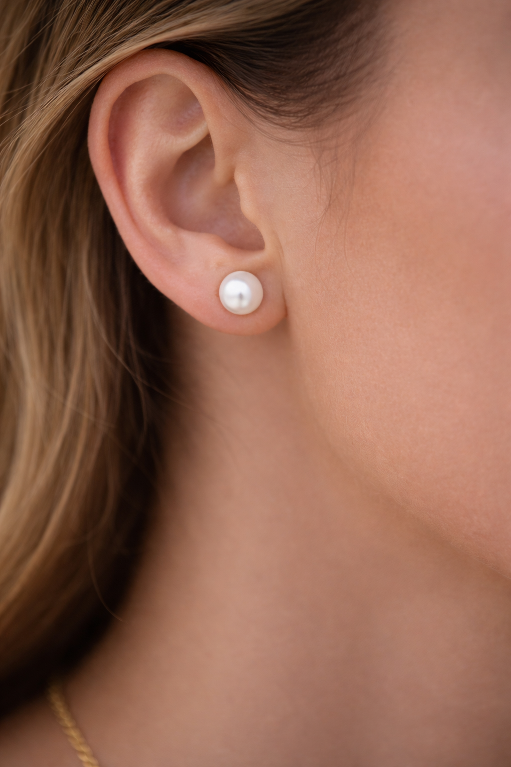 Classic Pearl Stud Earrings