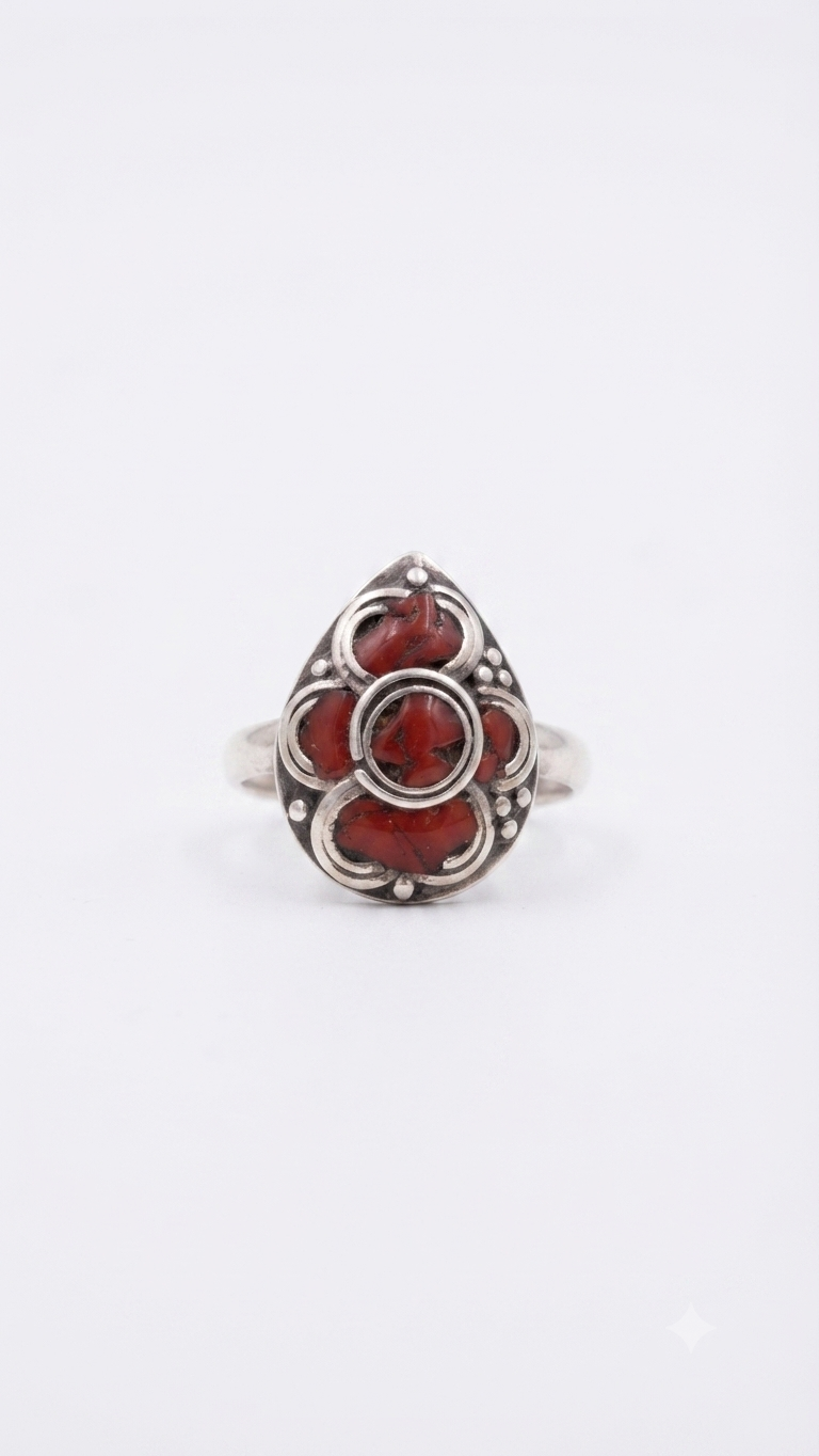Vintage Tibetan Nepali Red Coral Ring