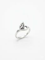 Elegant Silver Leaf Wrap Ring