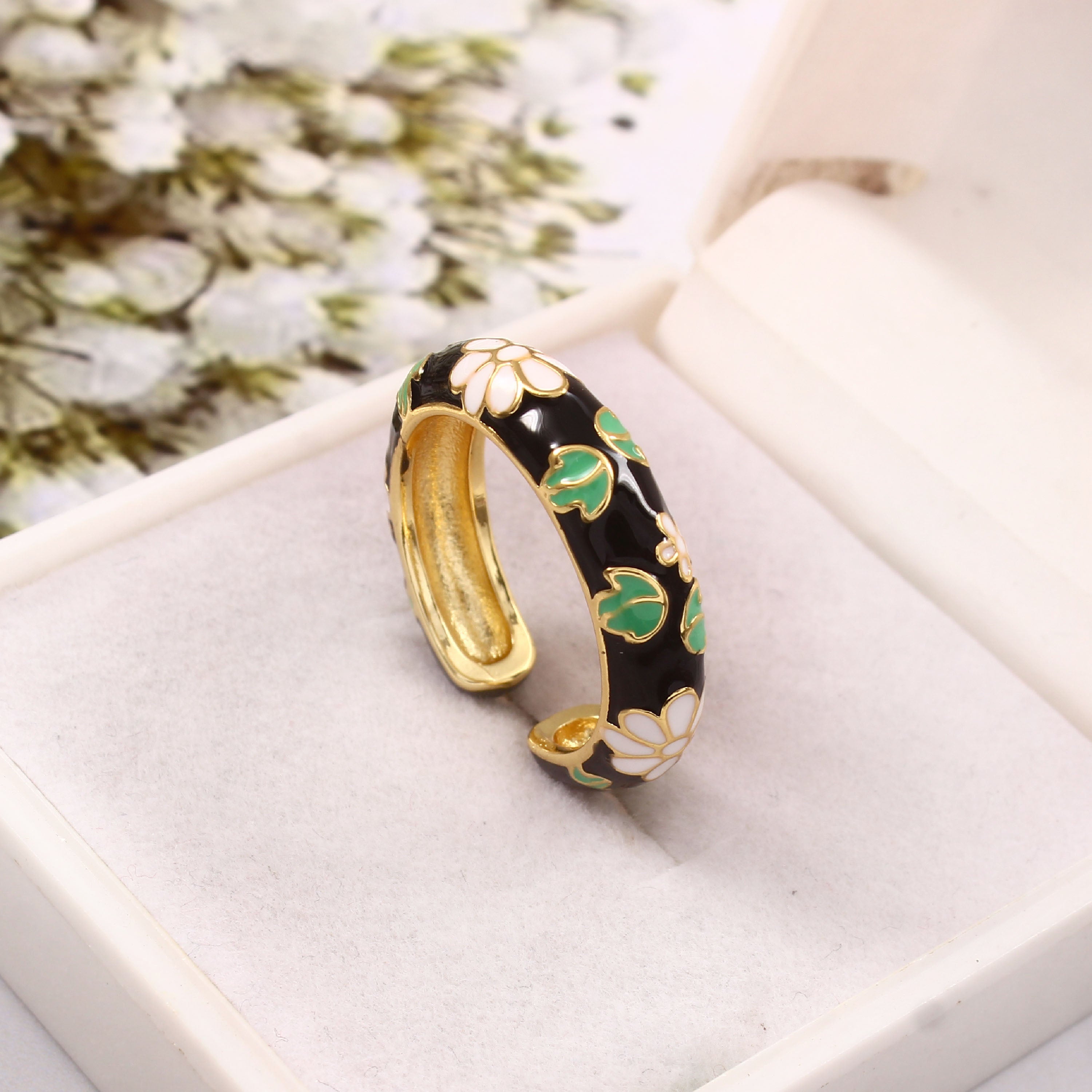 Noir Floral Enamel Ring