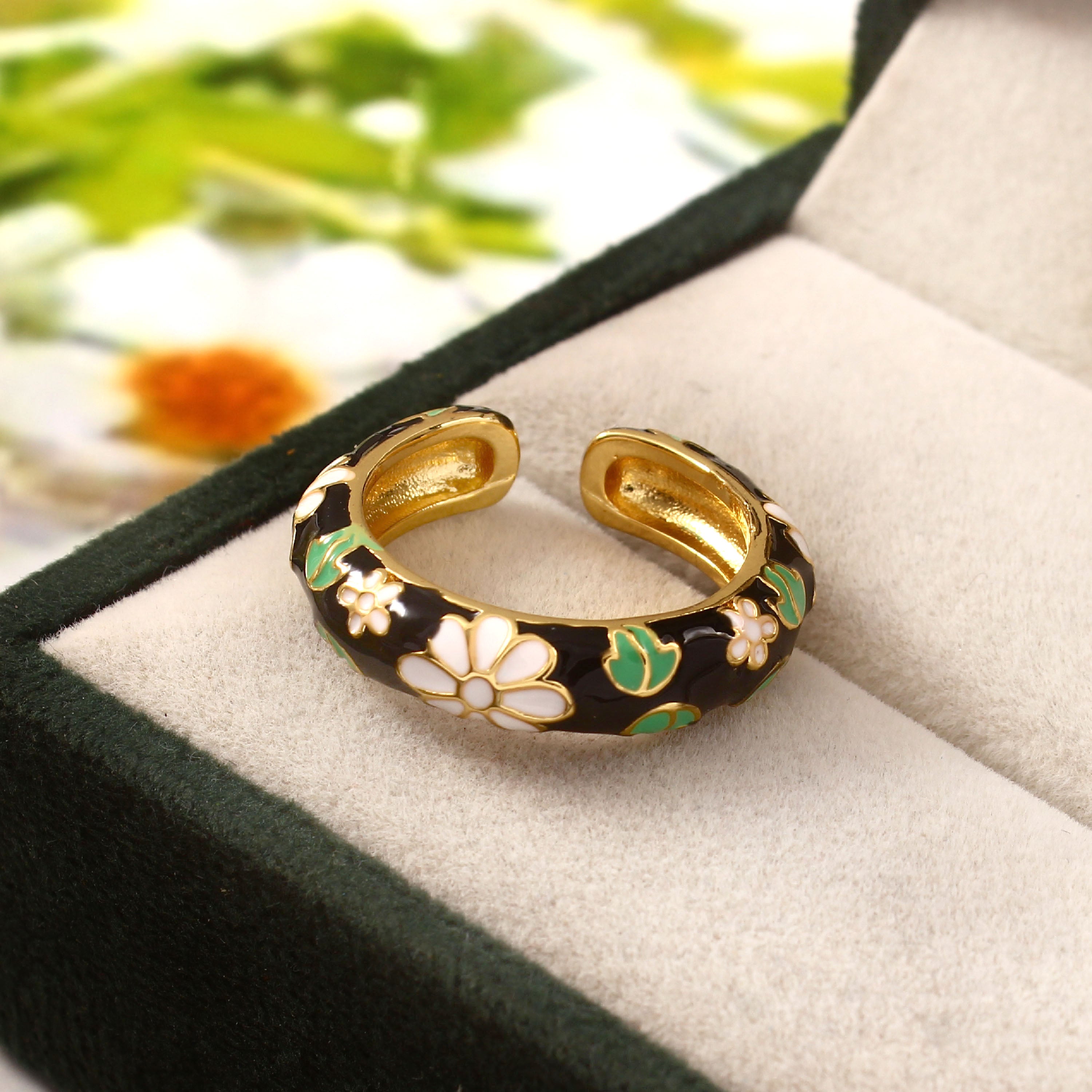 Noir Floral Enamel Ring