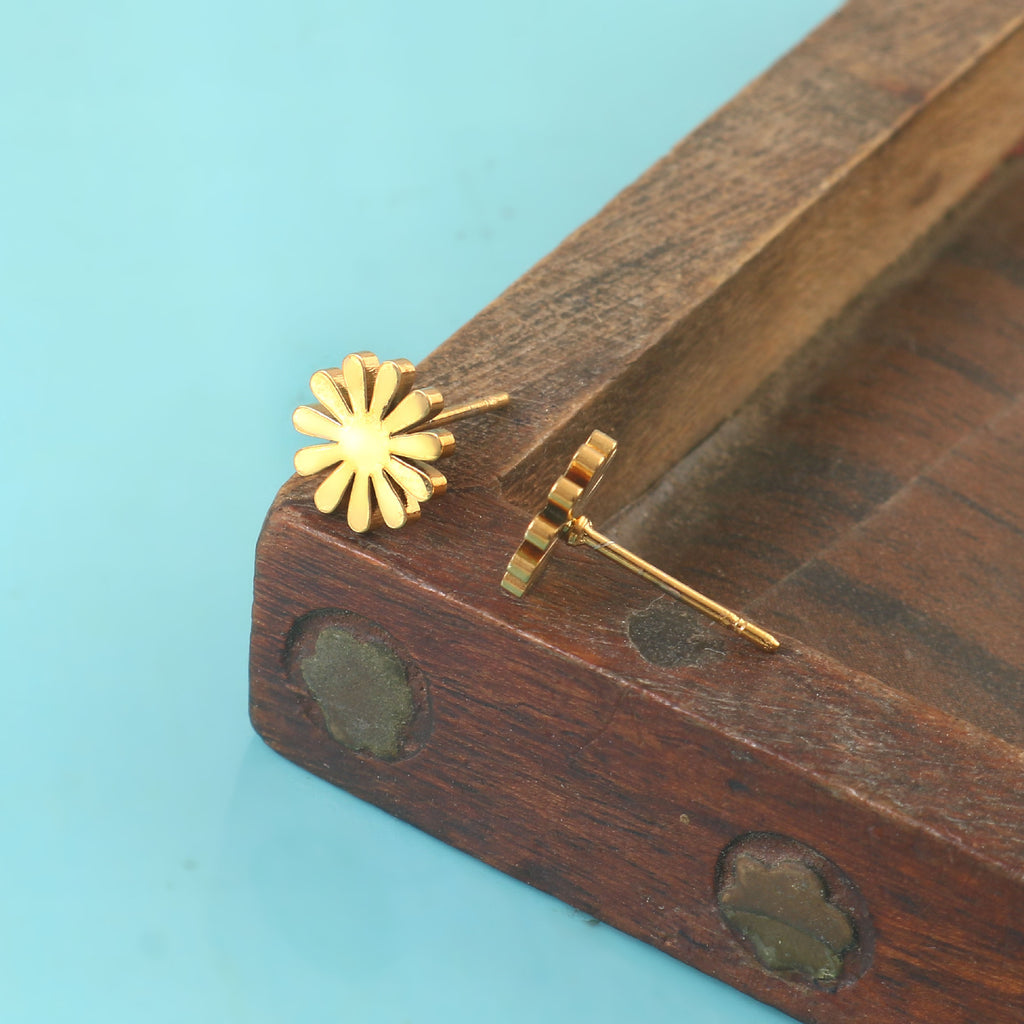 Golden Daisy Studs
