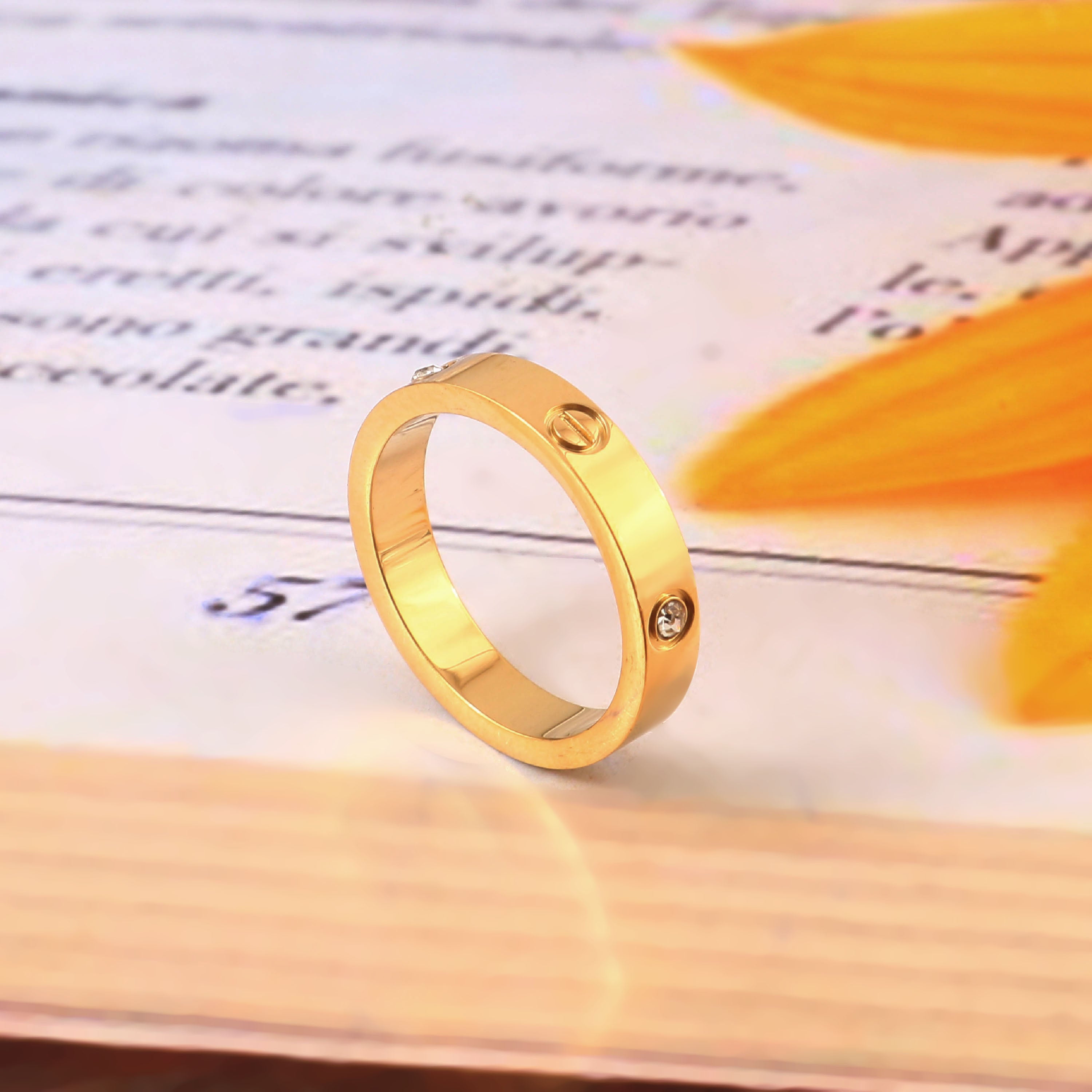 Classic Screw Motif Ring