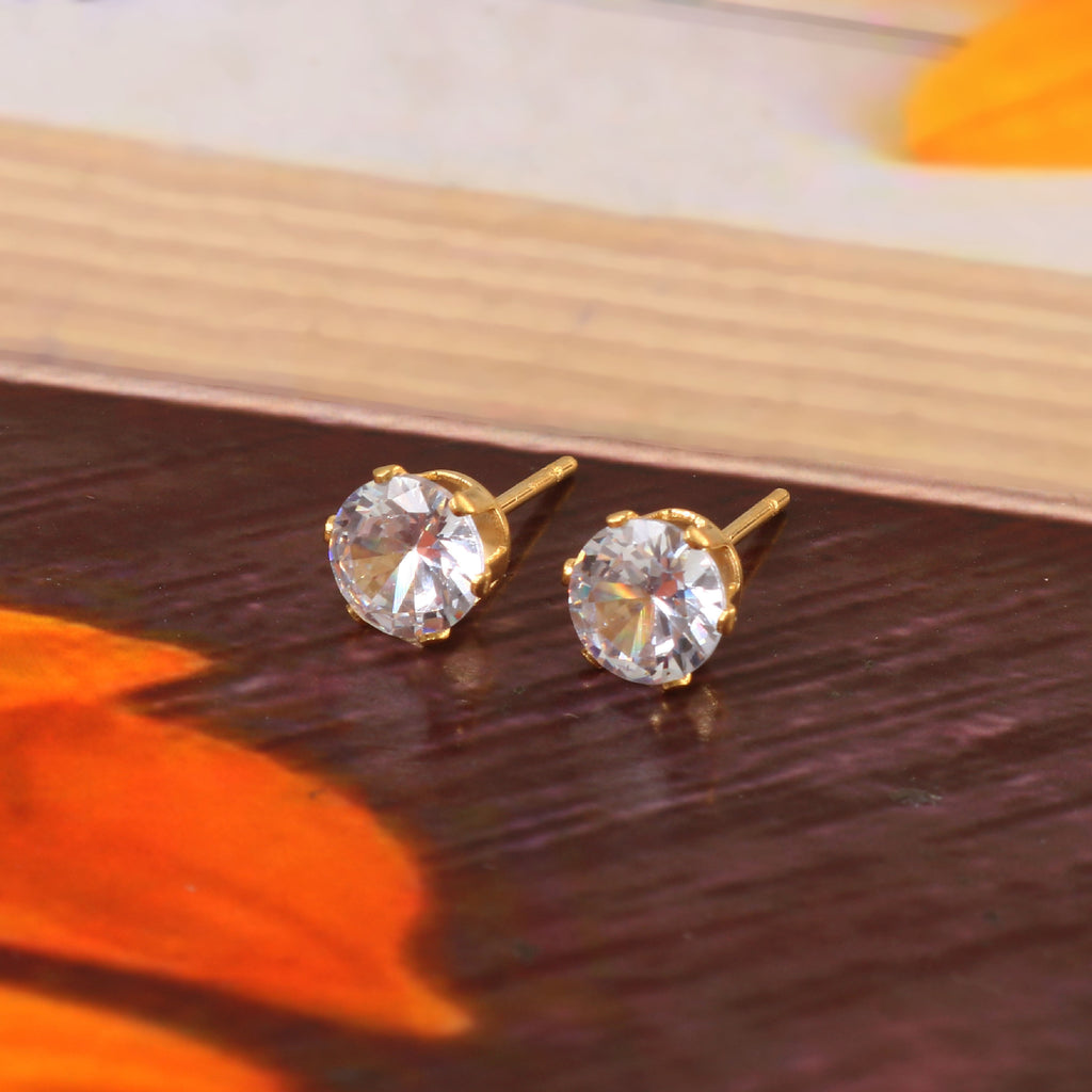 Classic Solitaire Studs (8–9 mm look)